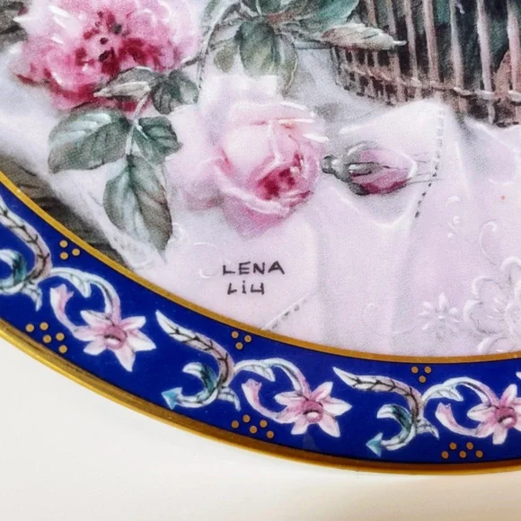 Bradford Exchange Porcelain Plate - Picture 2 of 5